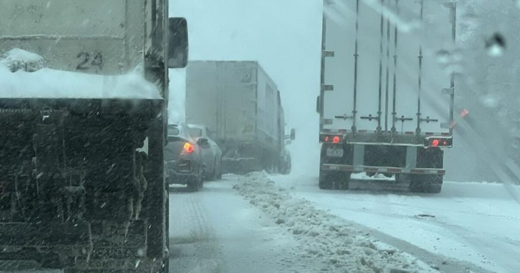 Accumulating snow impacts mid-Missouri roads, highways | Mid-Missouri News - KOMU 8